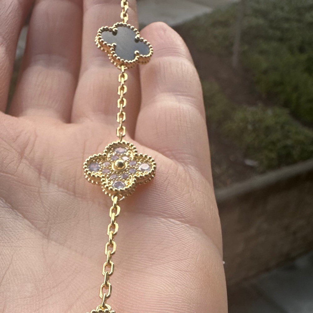 Alhambra Inspired Gold and Green Clover Necklace - Picture 3 of 3